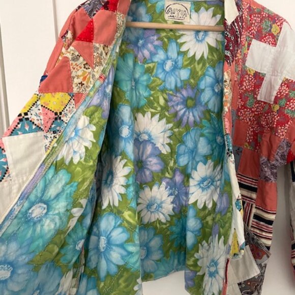 One of a Kind Aiyia Quilted Kimono Style Jacket - Picture 9 of 14